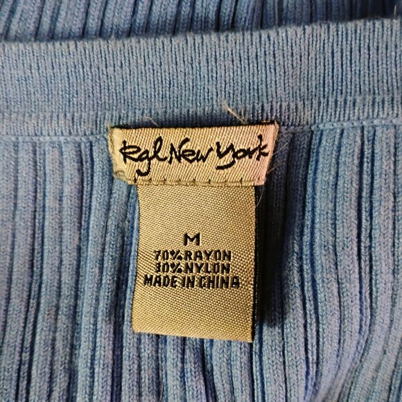 Blue Short Sleeve Knitted Button Down V-Neck Top - Picture 5 of 5